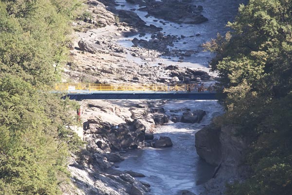 Мост на водопады Руфабго Адыгея